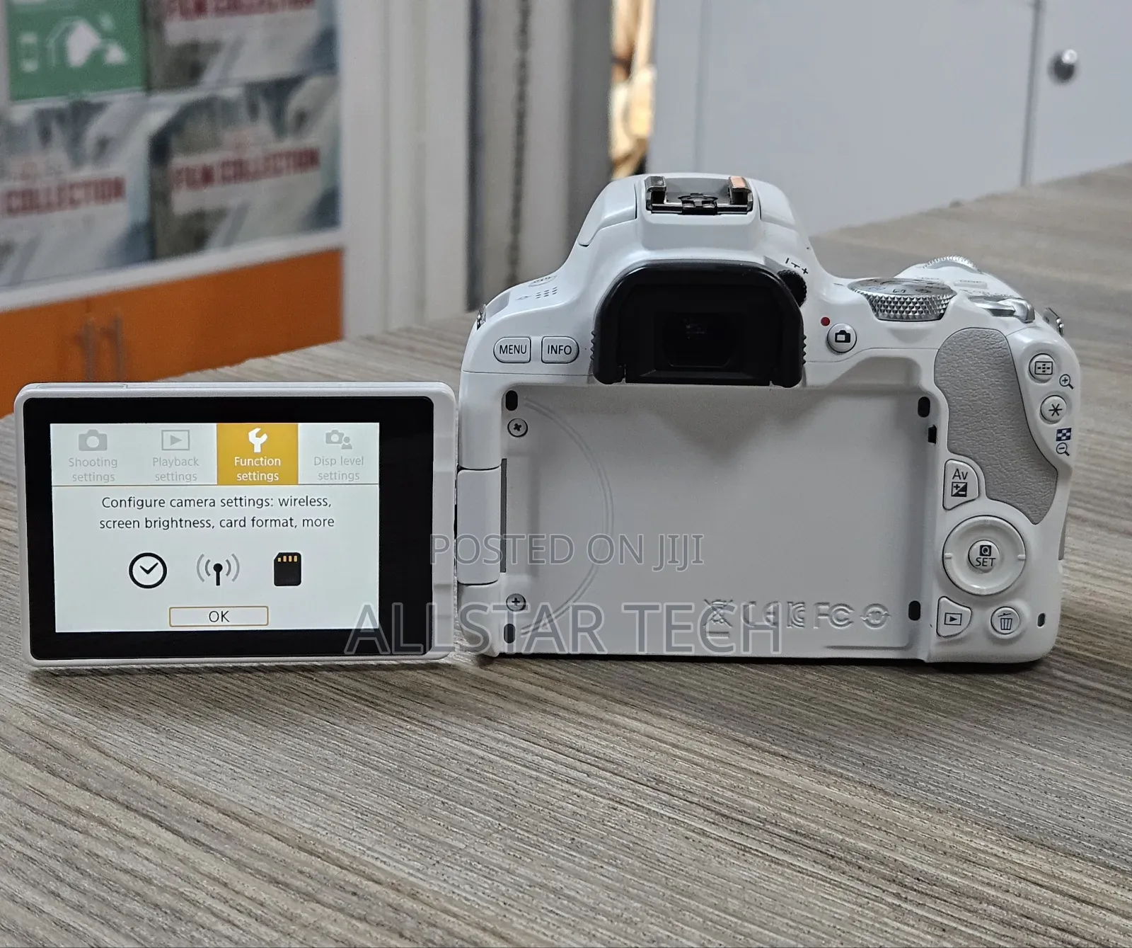 Canon Eos Rebel Sl2 DSLR Camera With 18-55mm (White)