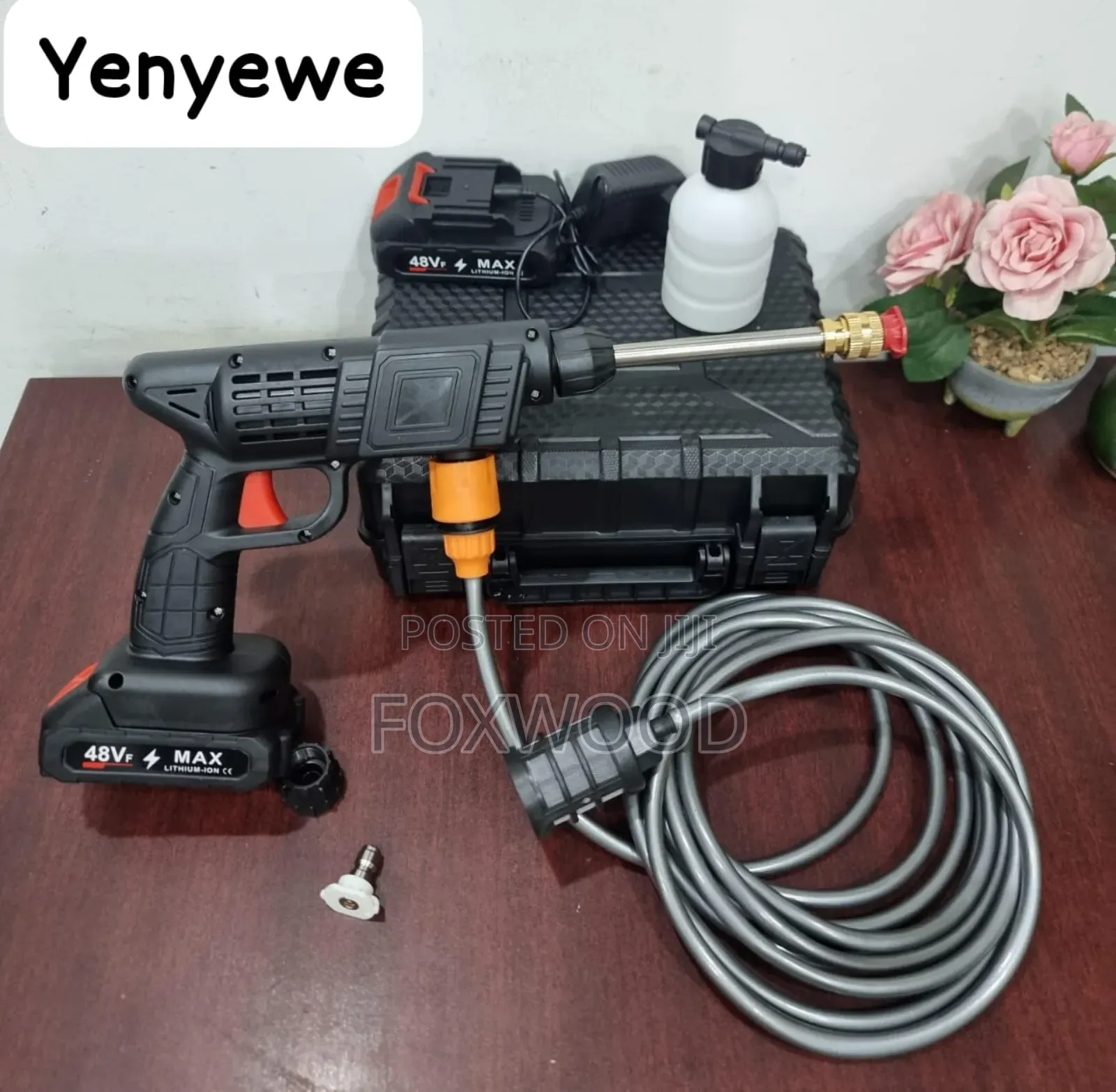 Portable High Power 2 Nozzle Cordless Car Wash Machine(2 Batteries )