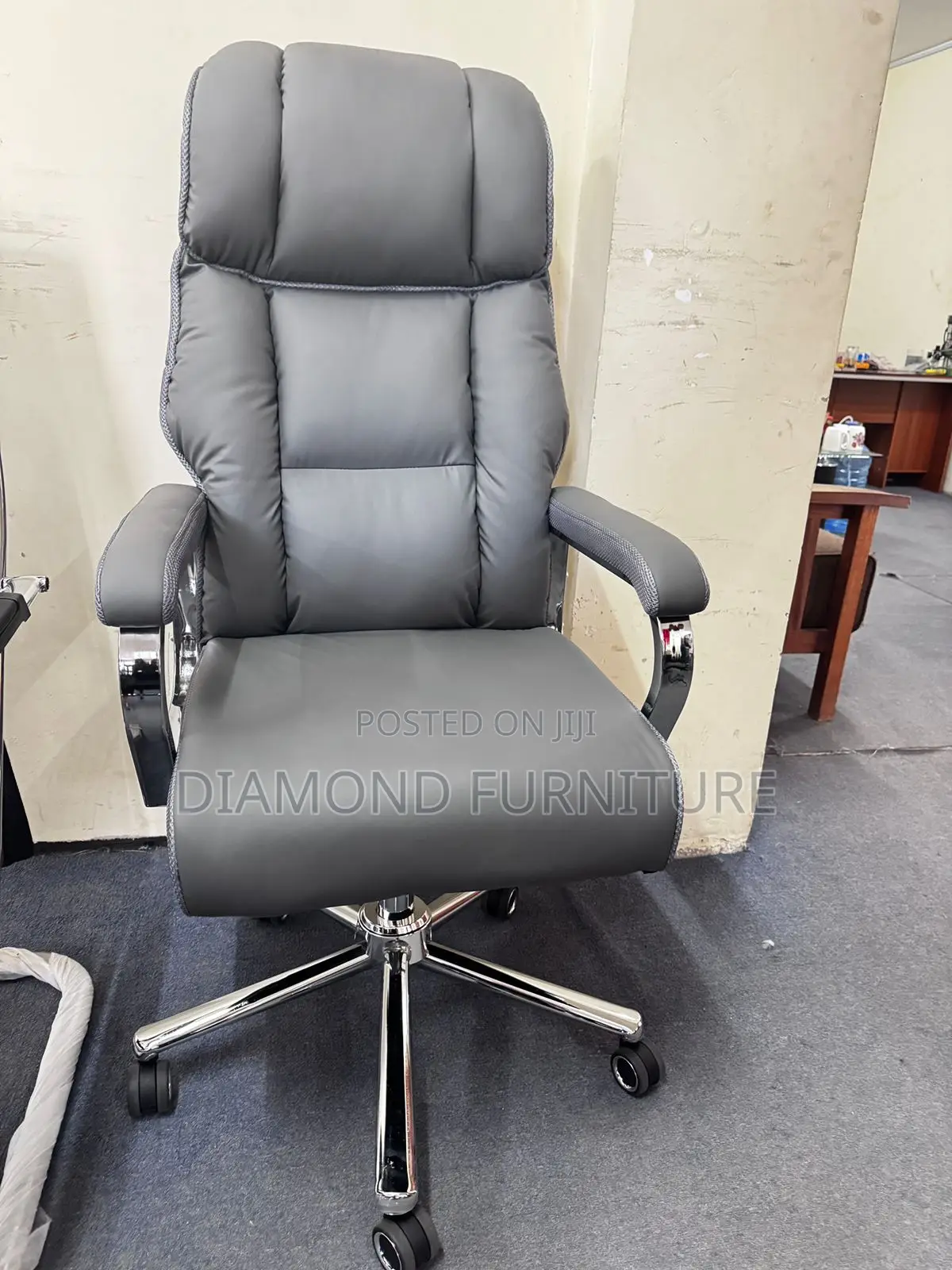 Office Furniture; Office Chair With Waterfall Seat Edge for Comfort