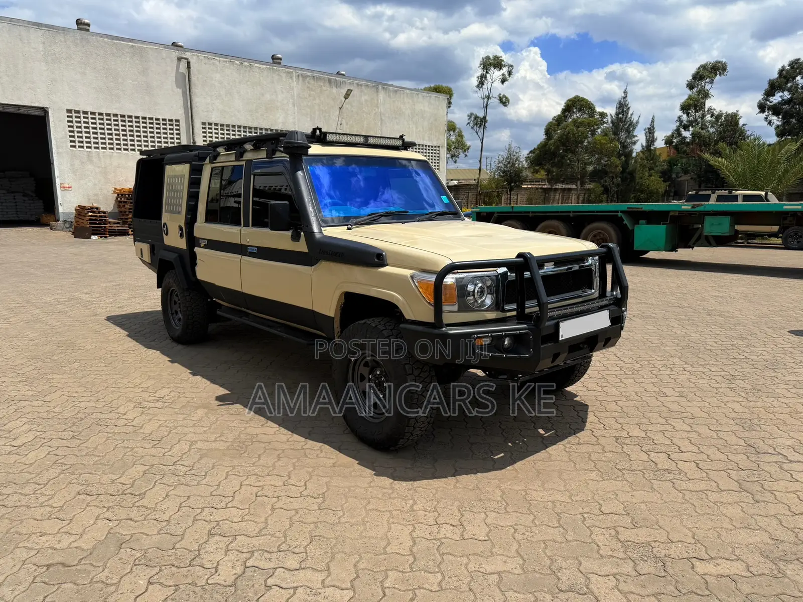 Toyota Land Cruiser 2013 Beige