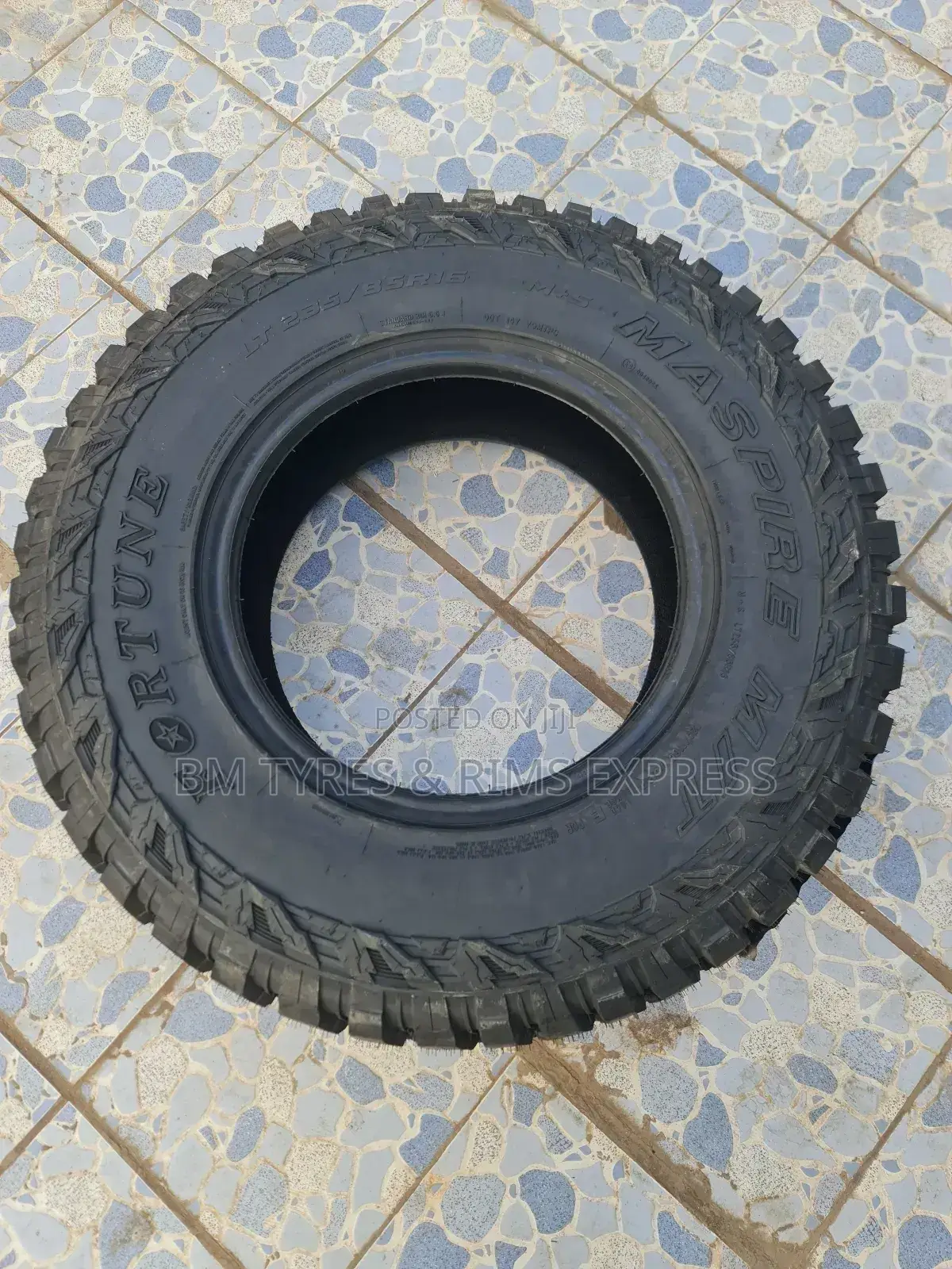 Lt235 /85 R16 Fortune Tyres(Mud Terrrain)