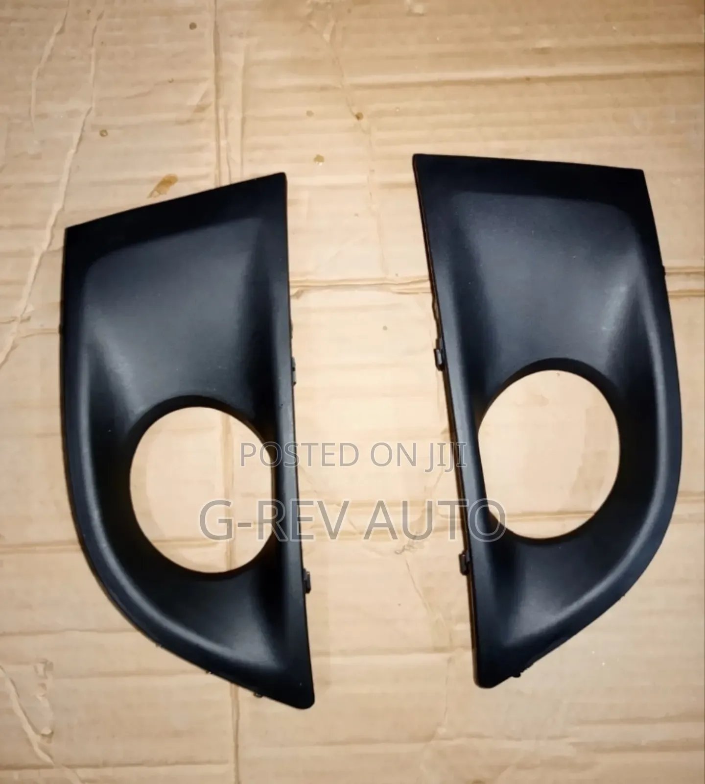Nissan Sylphy 2007-2008 Foglights Covers.