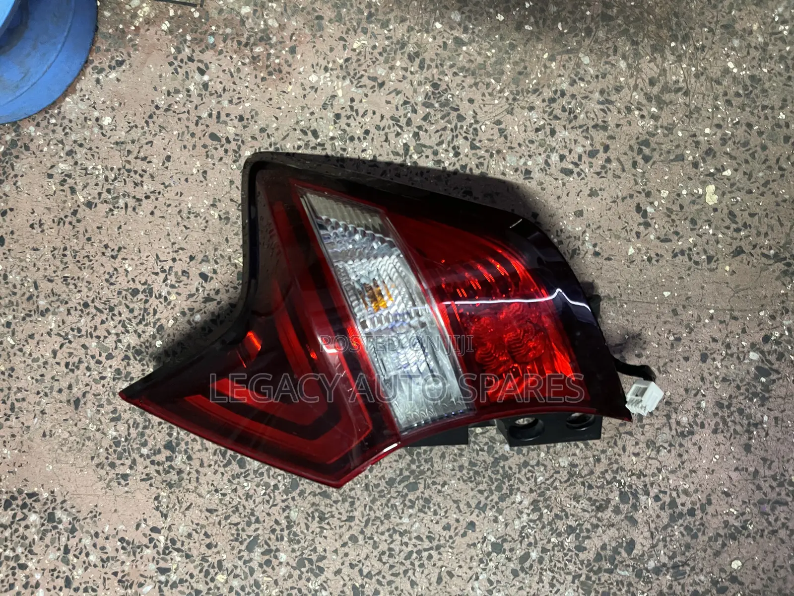 Ex-Japan Nissan Note Taillight