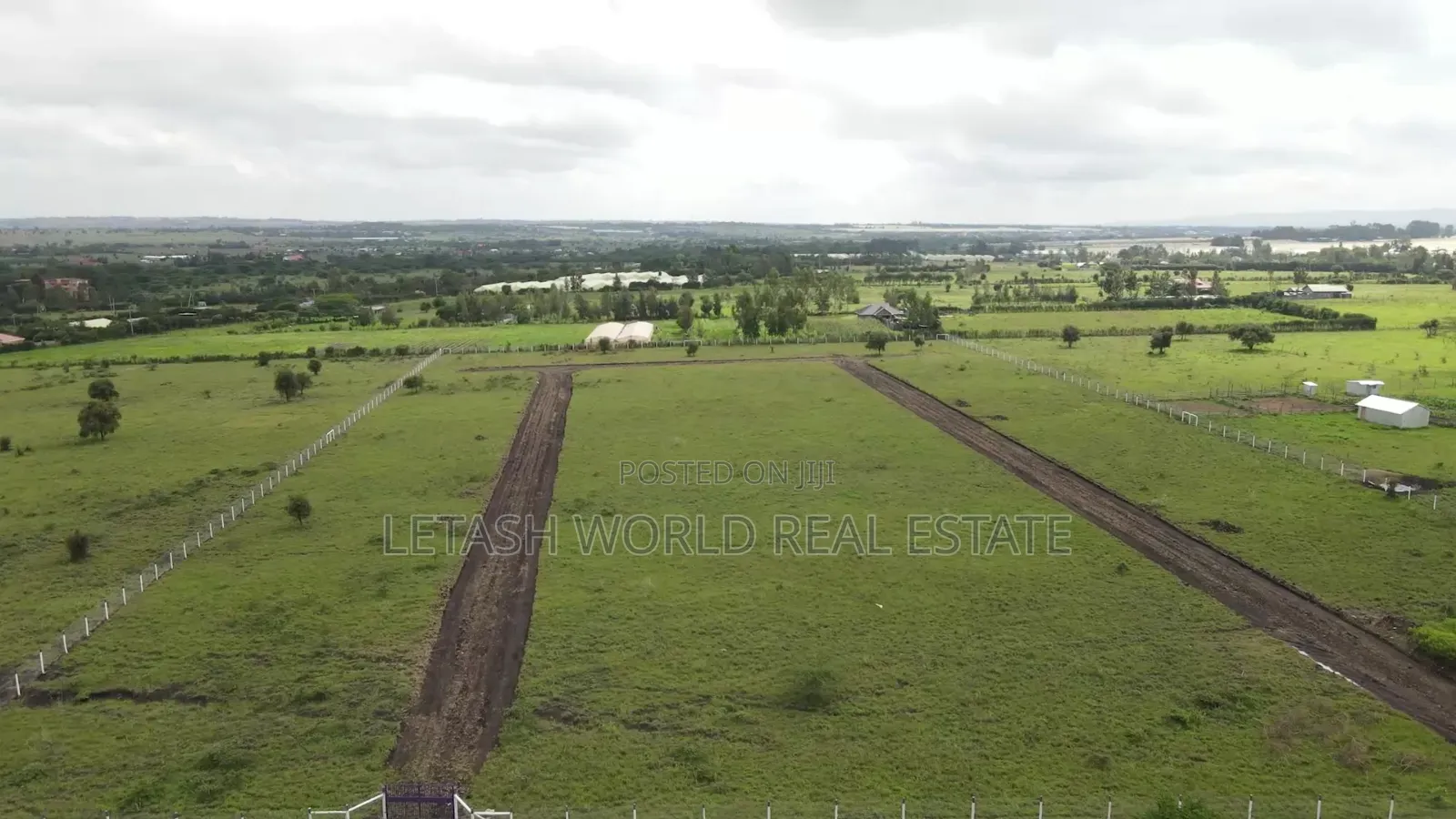 50 by 100 Ft Plots , Highway Namanga