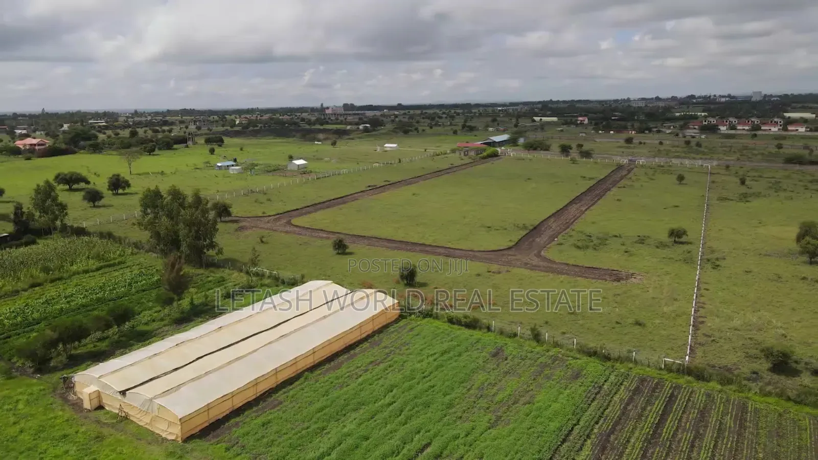 50 by 100 Ft Plots , Highway Namanga