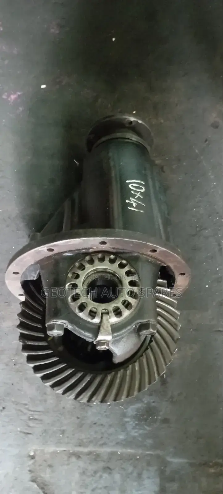 Toyota Hiace 5l,7l Rear Axle Differential Unit