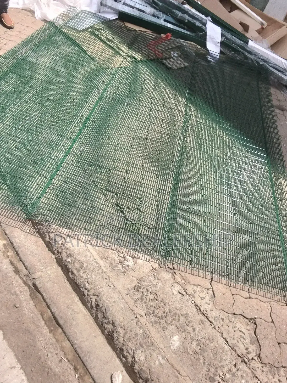 Anti Cut/Anti Climb