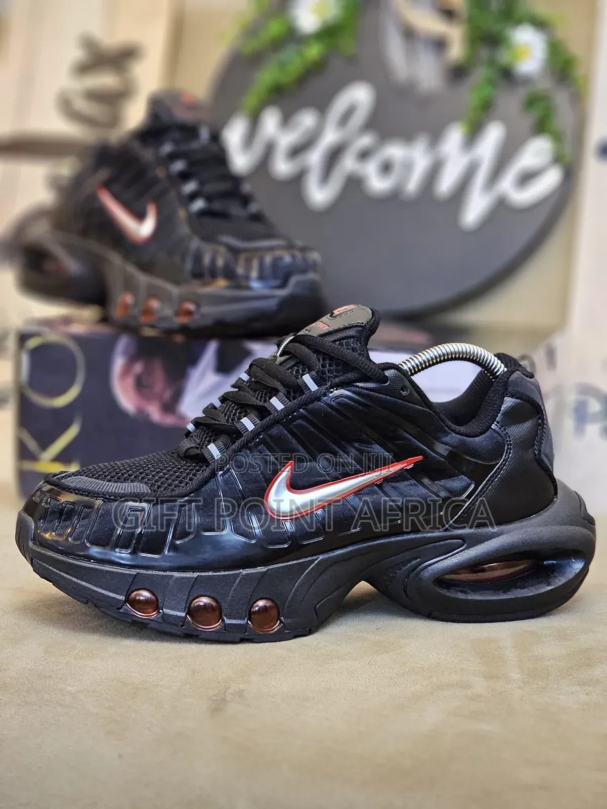 Nike Shocks Sneakers