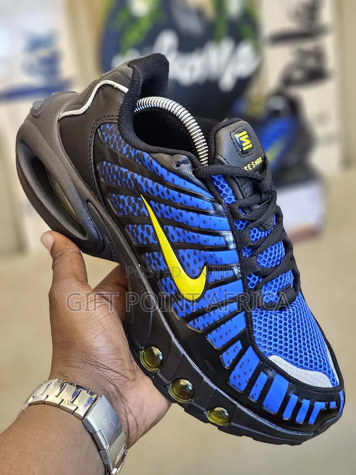 Nike Shocks Sneakers