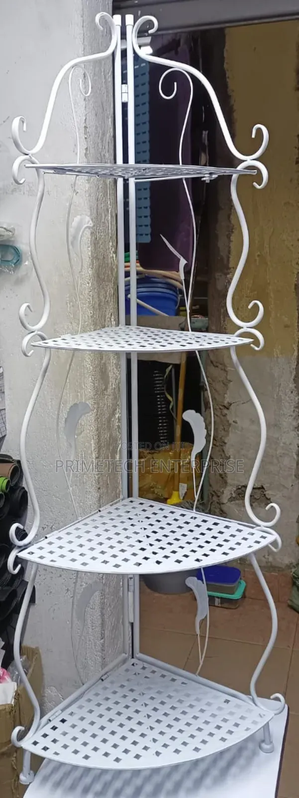 4 Tire Foldable Corner Organiser