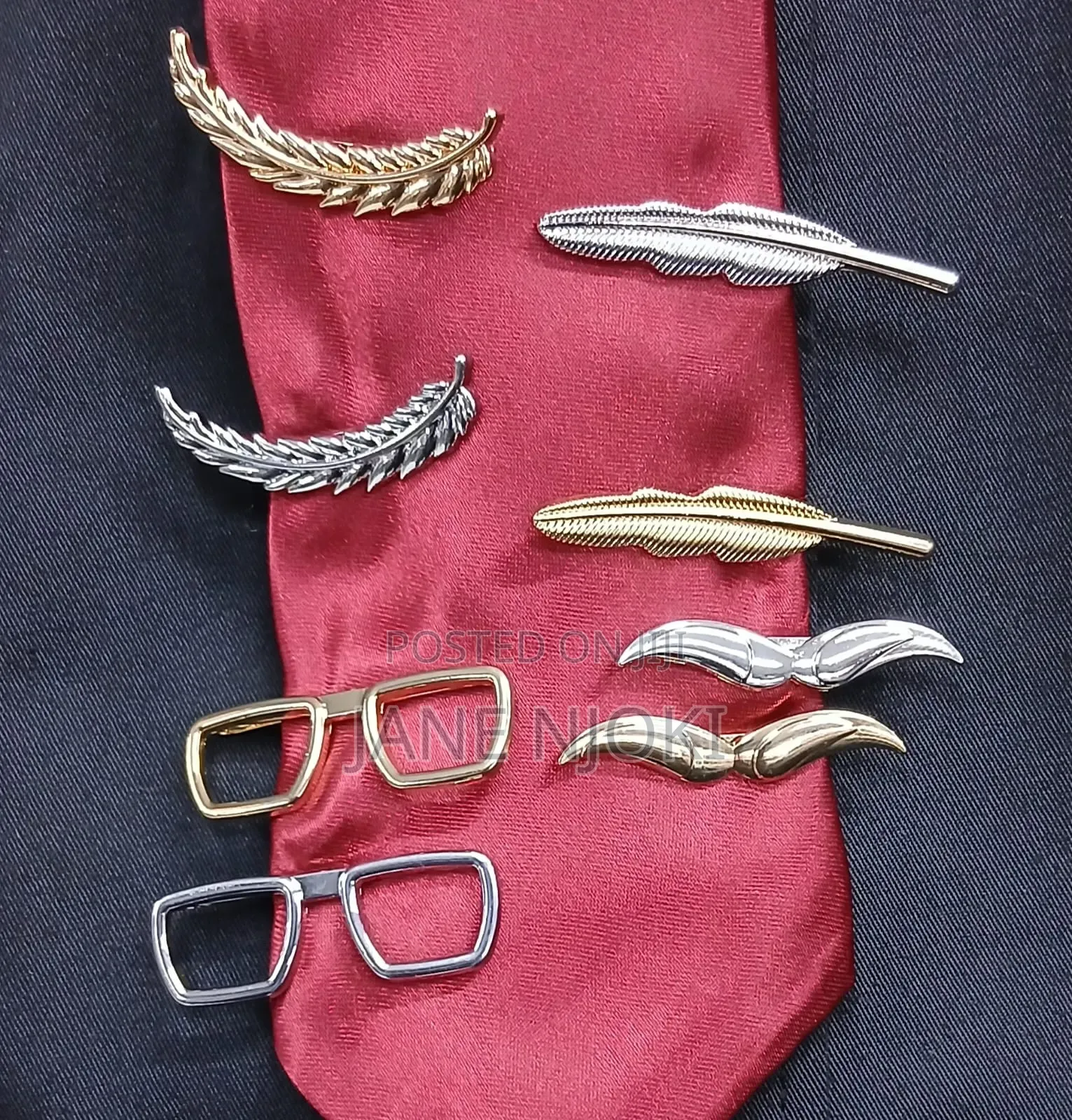 Pin Ties Holder