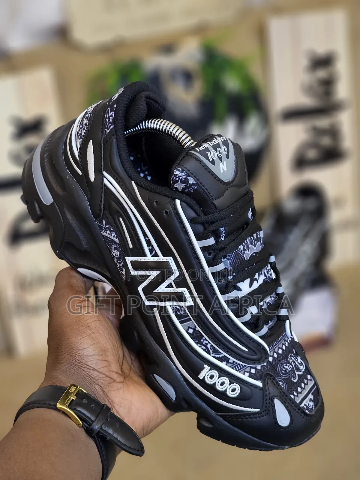 New Balance 1000 Unisex Sneakers