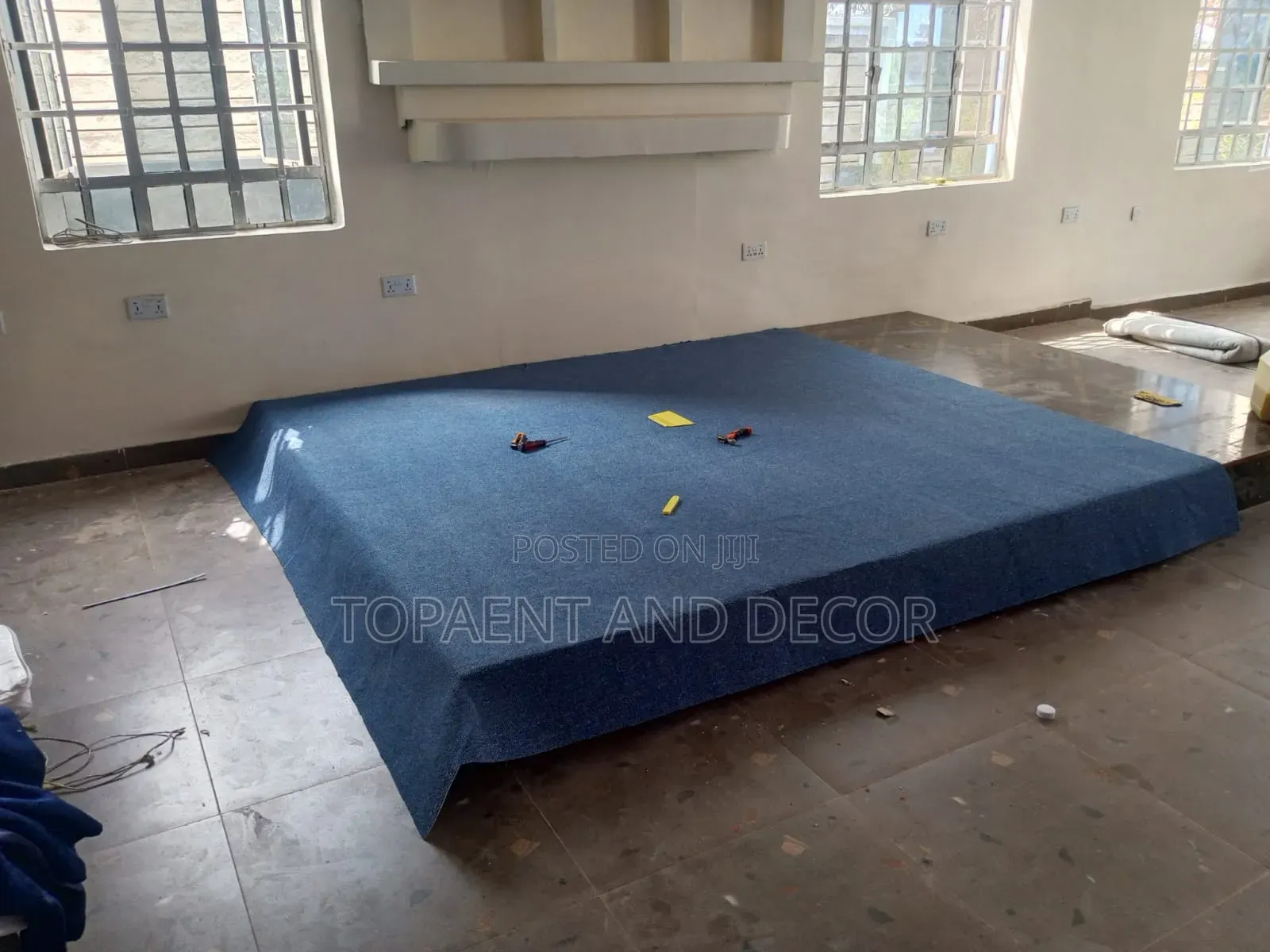 Comfortable and Durable Stage Wall to Wall Carpet