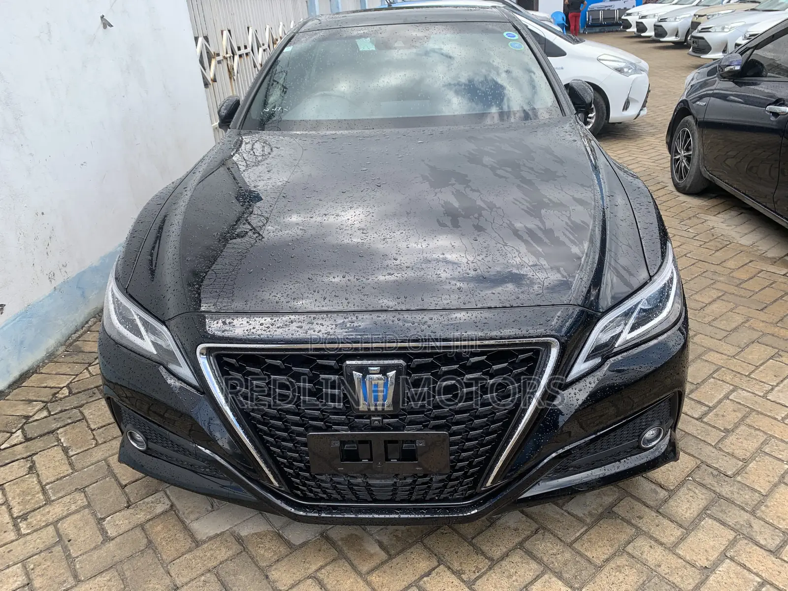 Toyota Crown 2019 Black