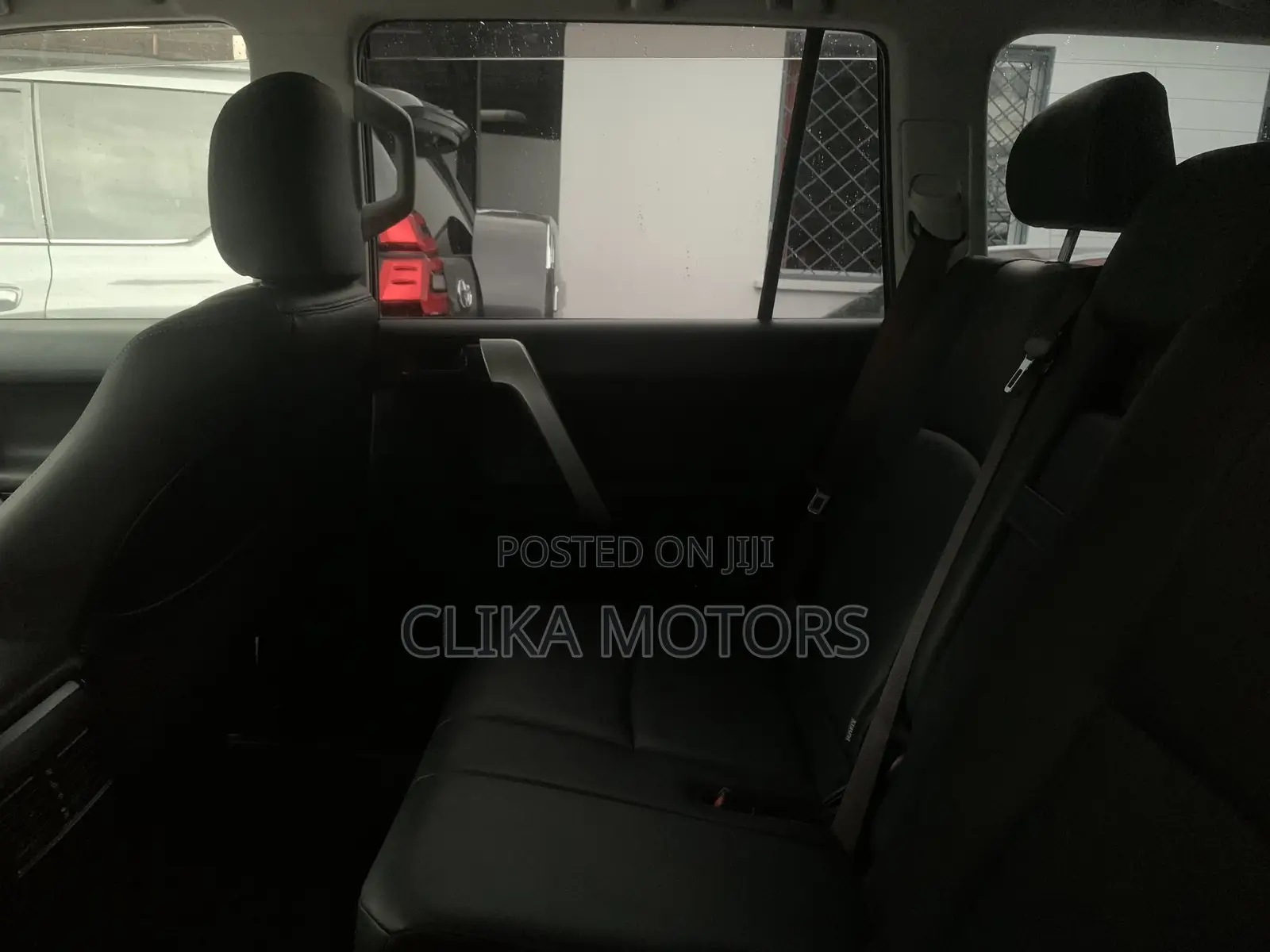 Toyota Land Cruiser Prado 2.8 2018 Black