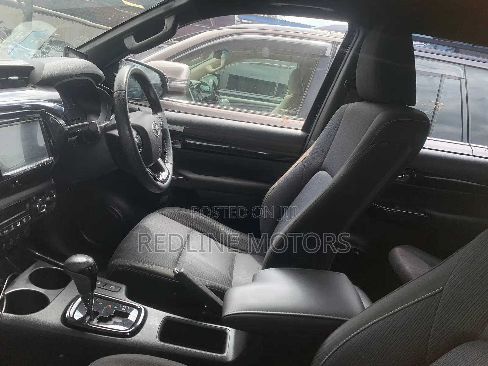 Toyota Hilux Revo Double Cab Deisel 2.8 RWD 2019 Black