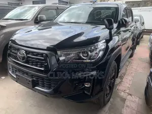Toyota Hilux Revo Double Cab Deisel 2.8 RWD 2019 Black