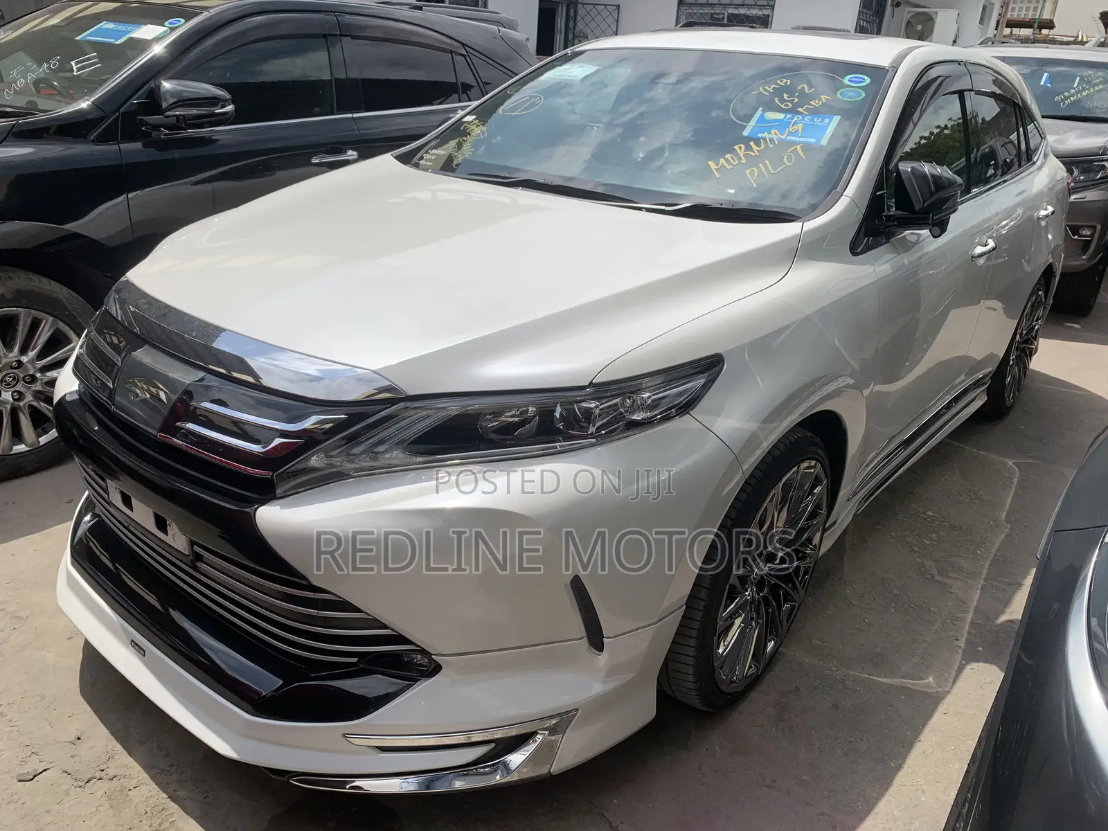 Toyota Harrier 2.0 4WD 2018 Off white