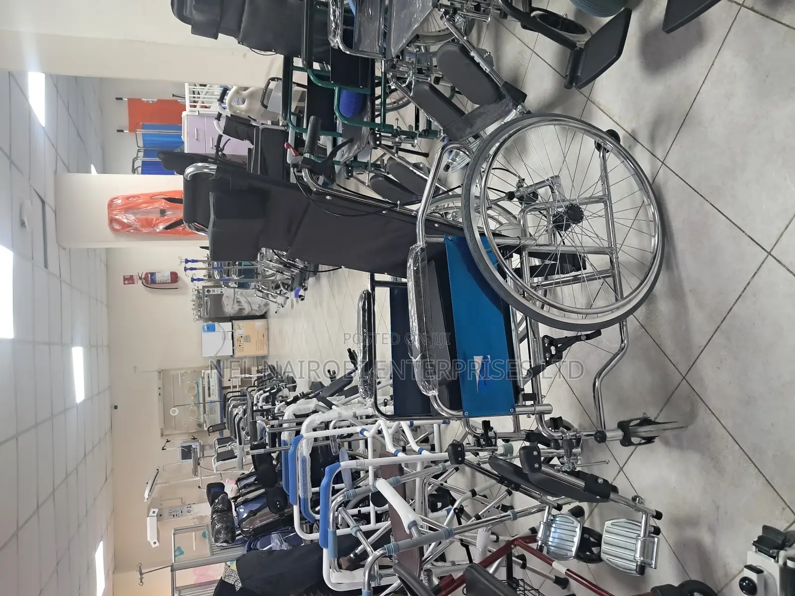Chromed Reclining Wheelchair (4625)