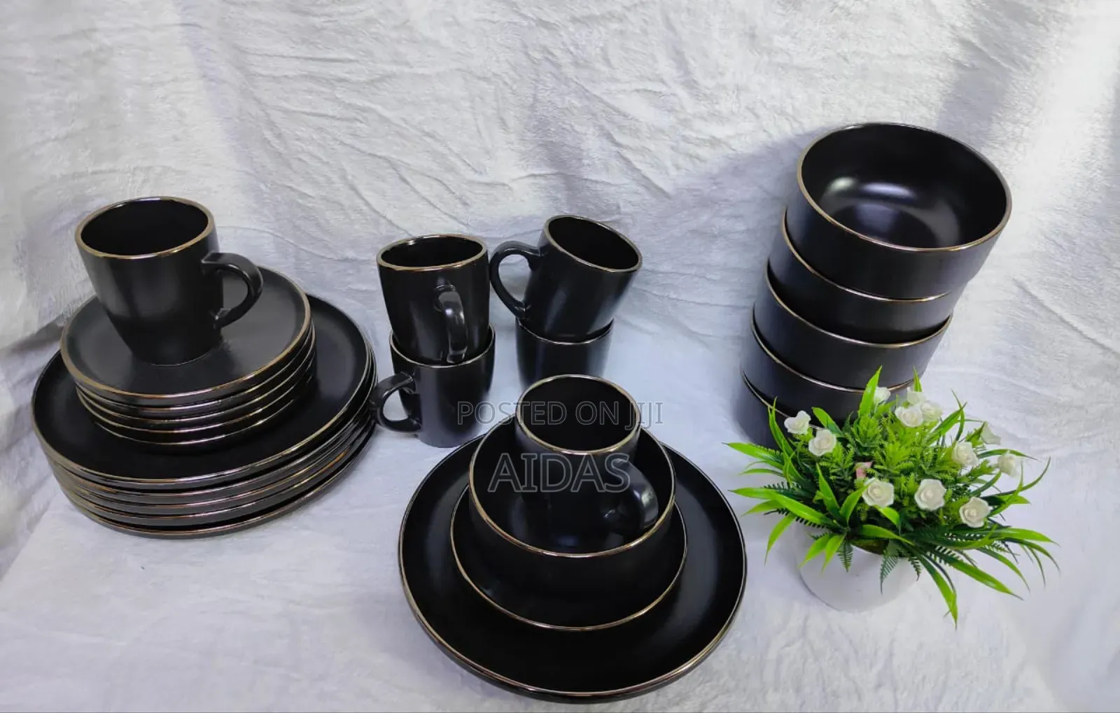 24pcs Black Gold Rim Dinnerset