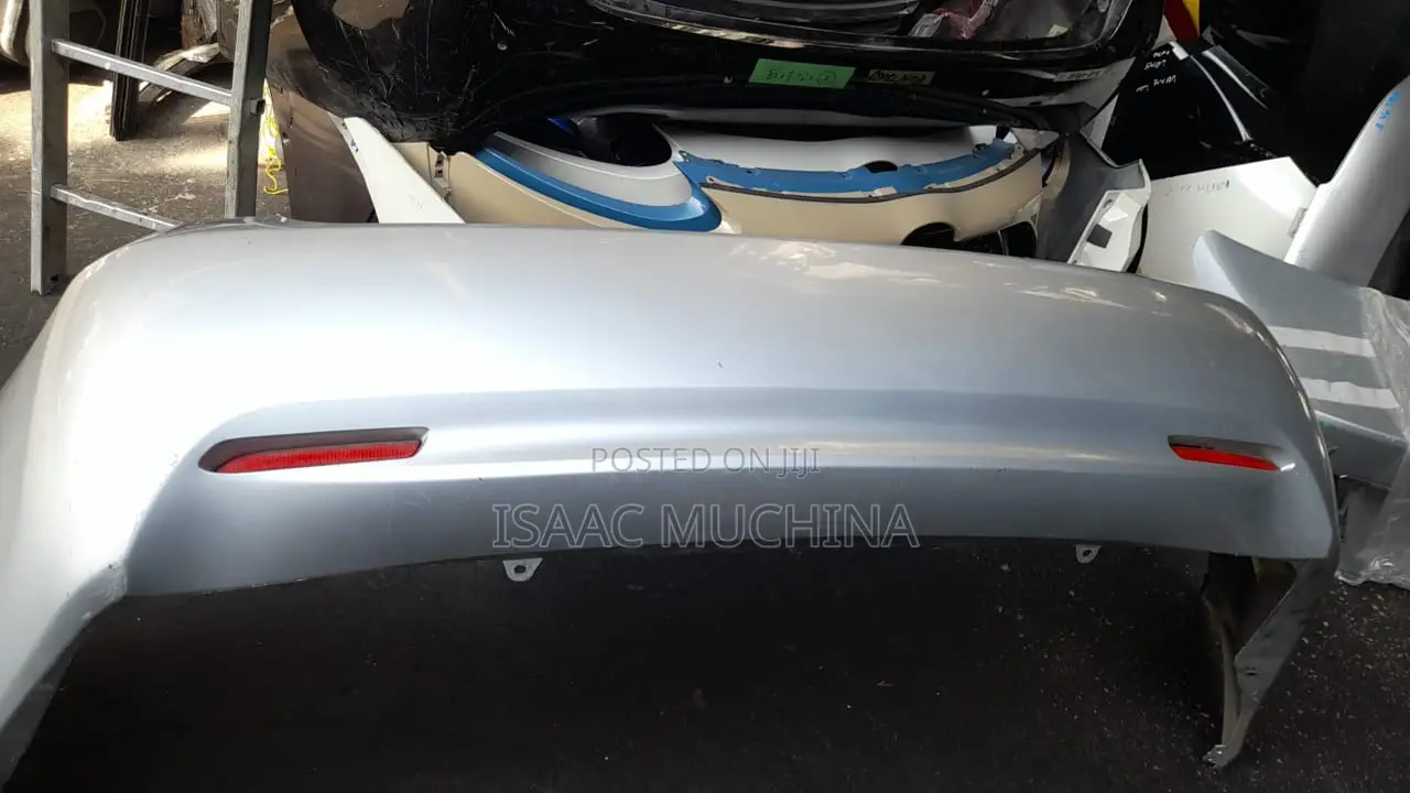 Royal Saloon Rear Bumper