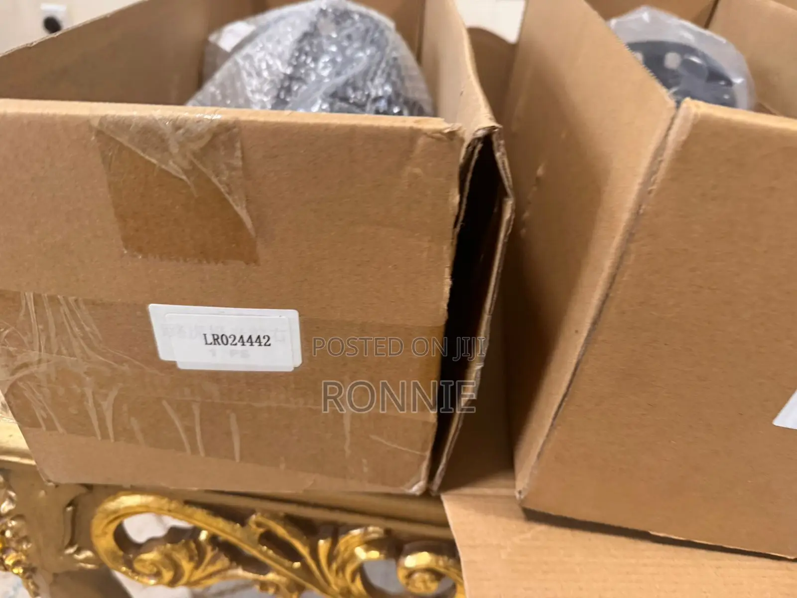 Rear and Front Shock Absorbers for Range Rover Evoque L538 Model