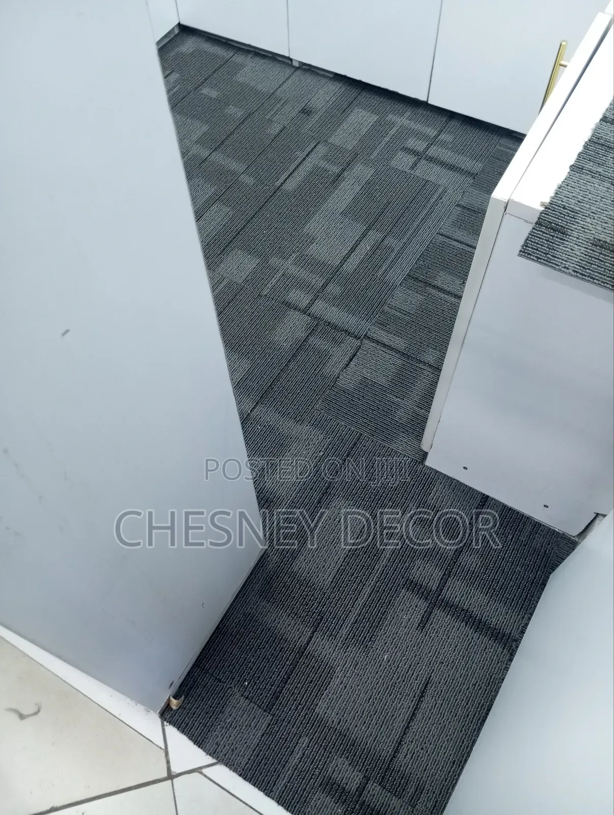 Attractive With Unique Patterns Carpet Tiles
