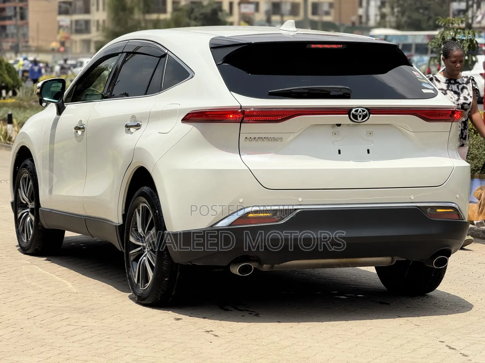 Toyota Harrier 2.0 2020 Pearl