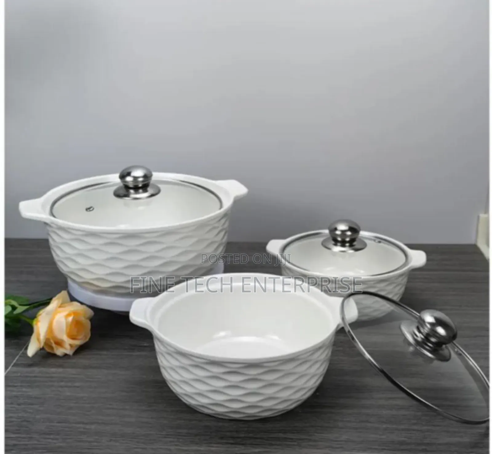 Set Of 3 White Soup Pots