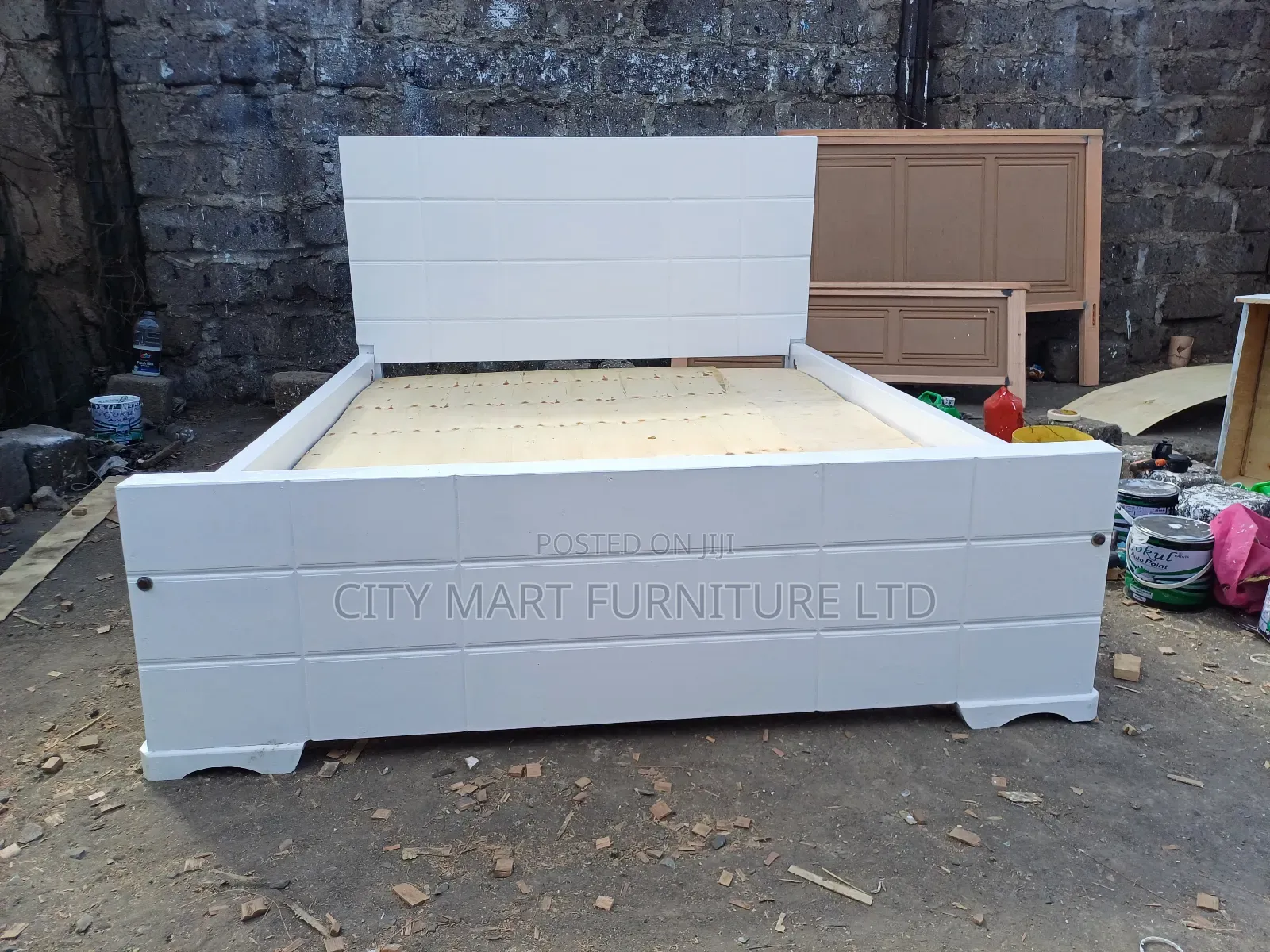 Veracious Modern Strong Stylish Beds