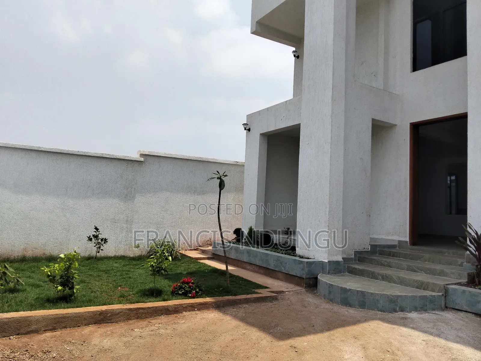 6bdrm House in Kiora Estate, Tinganga for sale