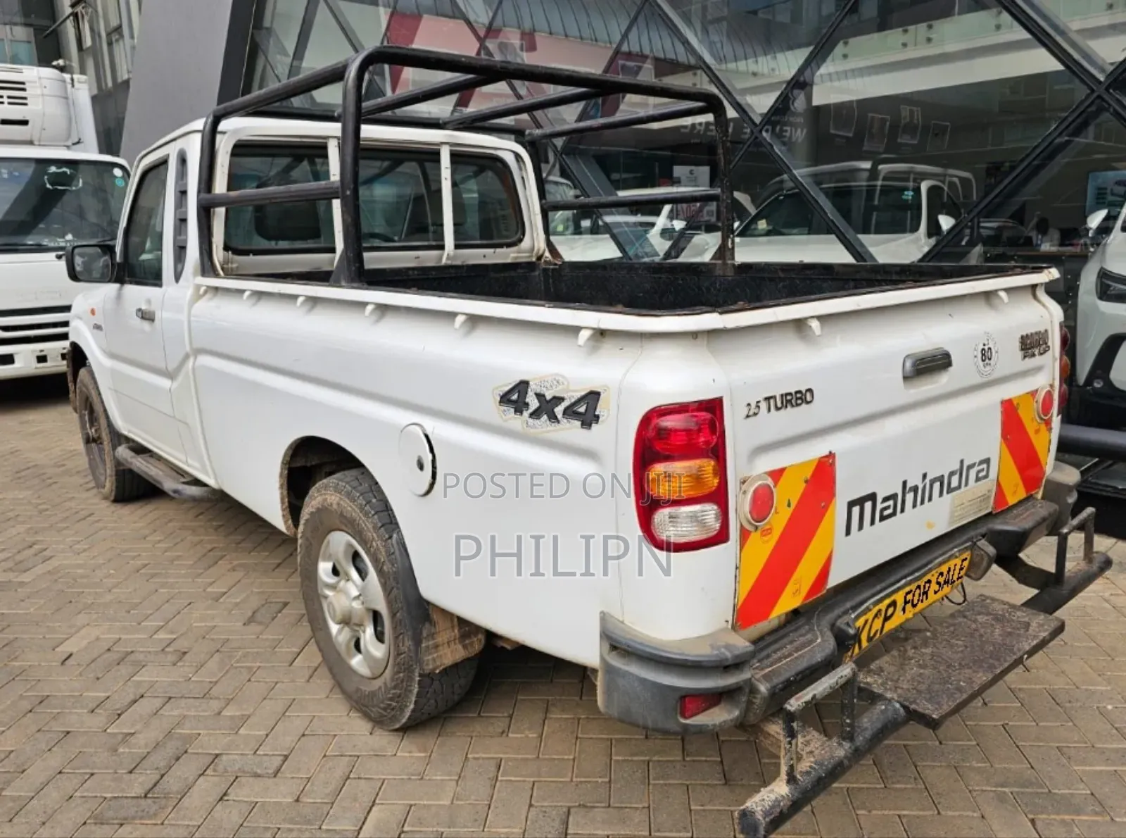 Mahindra Scorpio 2015 White