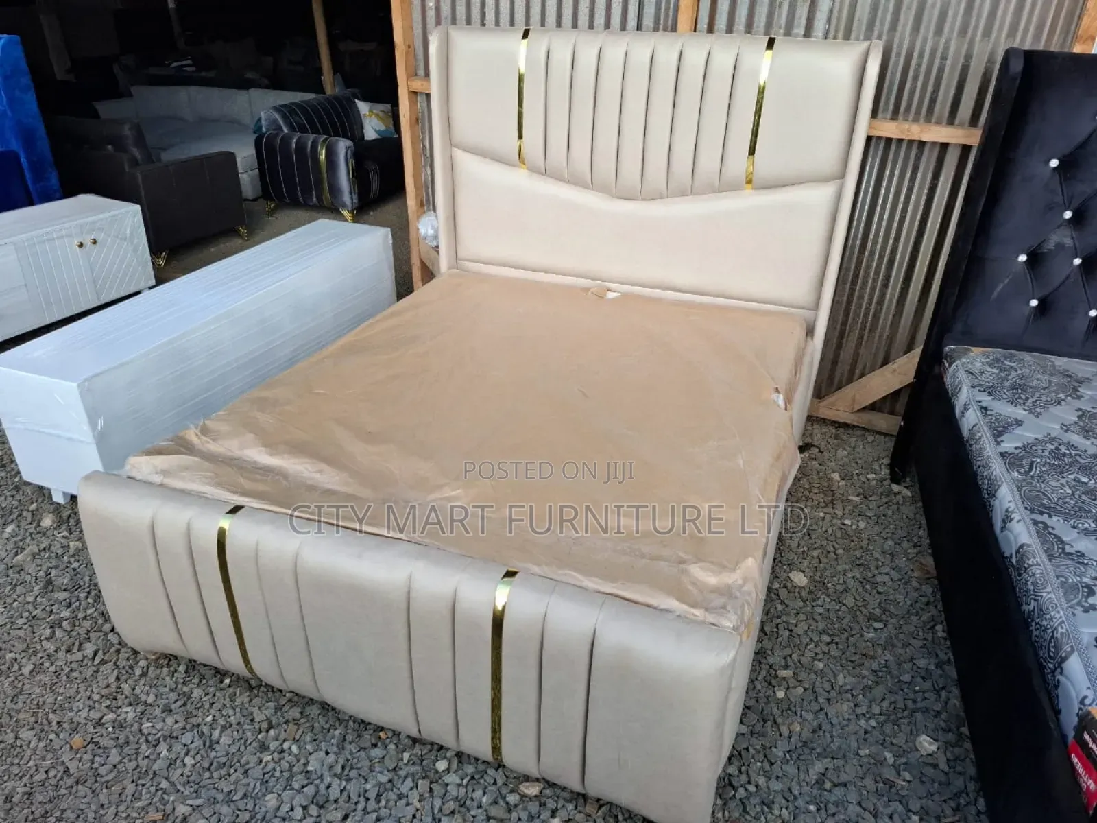Smooth Chester Beds