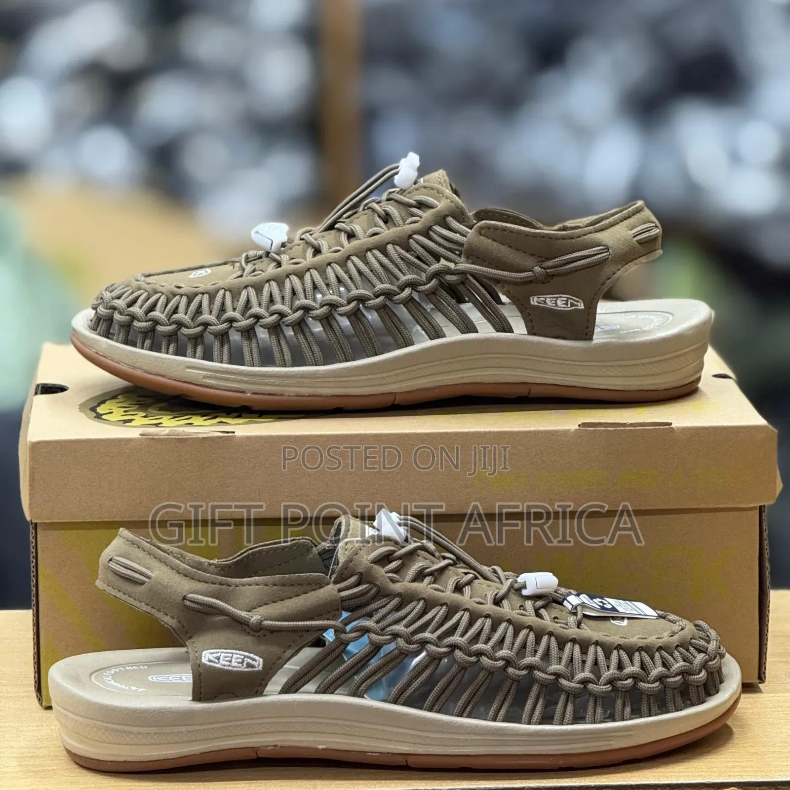 Keen Men's Uneek Classic Two Cord Sandals