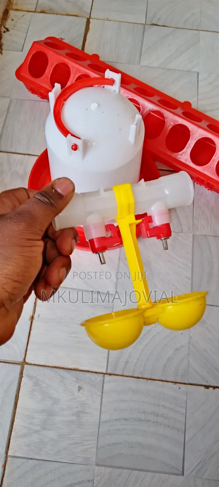 Double Cup Chicken Nipple Drinkers- Yellow- Red