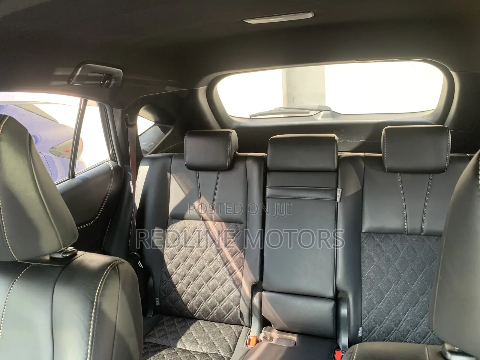Toyota Harrier 2.0 2018 Silver