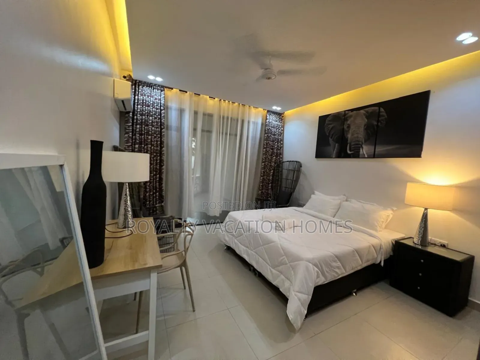 1bedroom Beachfront Apartment at Baobab, Nyali