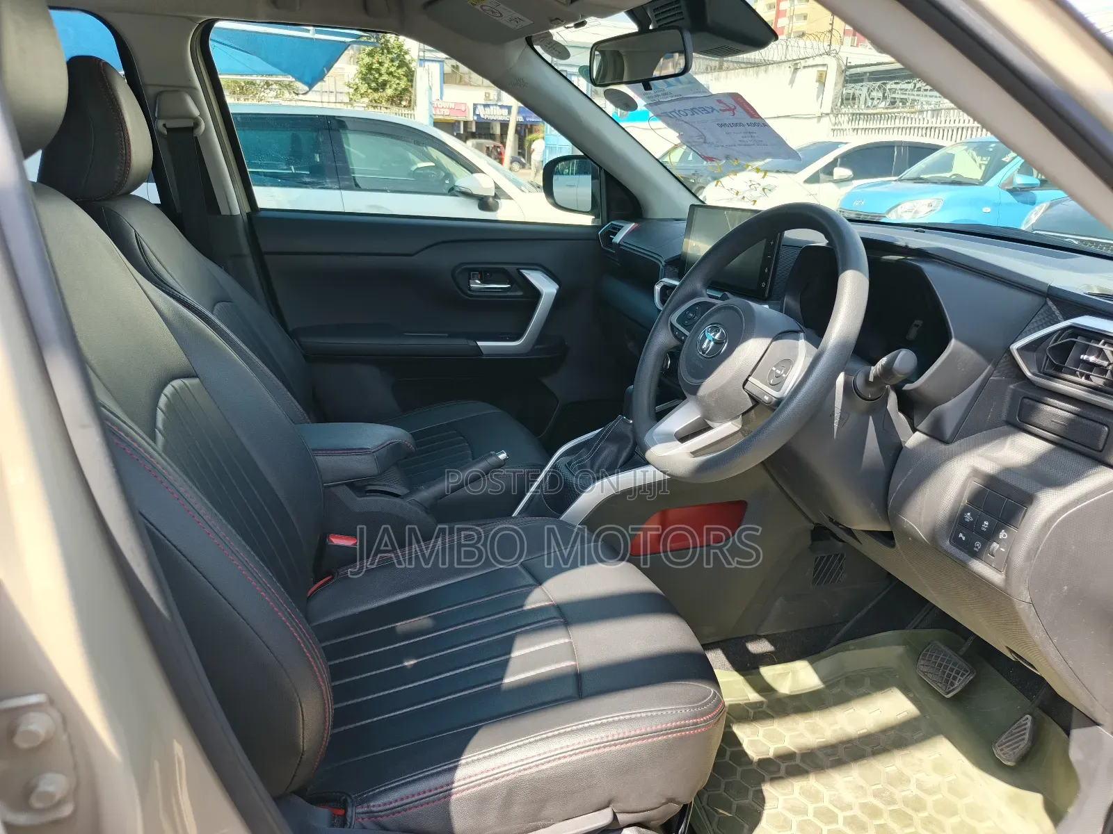 Toyota Raize 1.0 FWD 2020 Gold