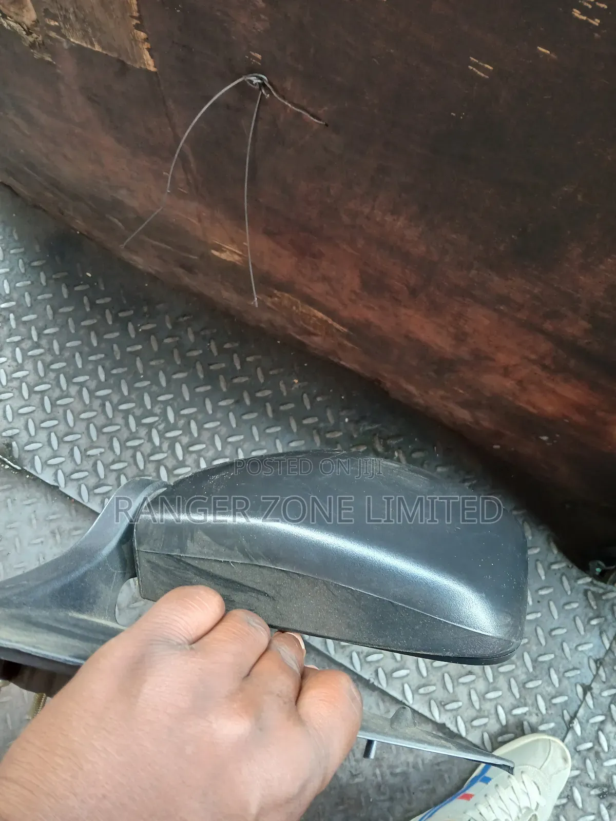 Side Mirror Toyota Hiace 7l