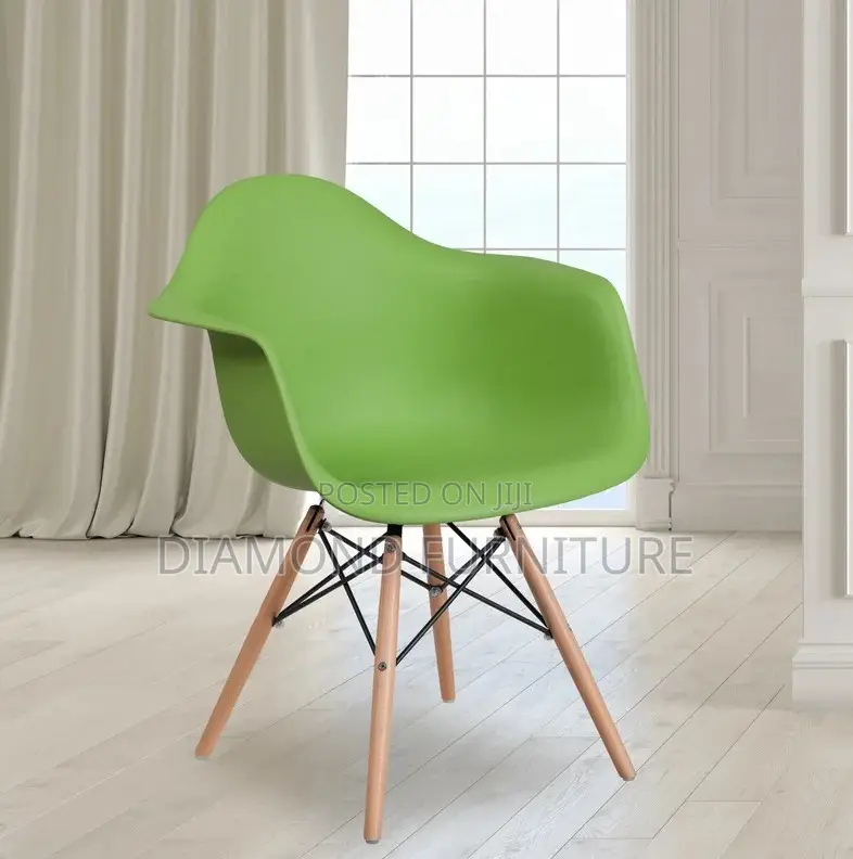 Home Furniture; Modern Restaurant Plastic Armrest Chair With Wood Legs