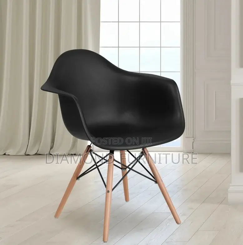 Home Furniture; Modern Restaurant Plastic Armrest Chair With Wood Legs