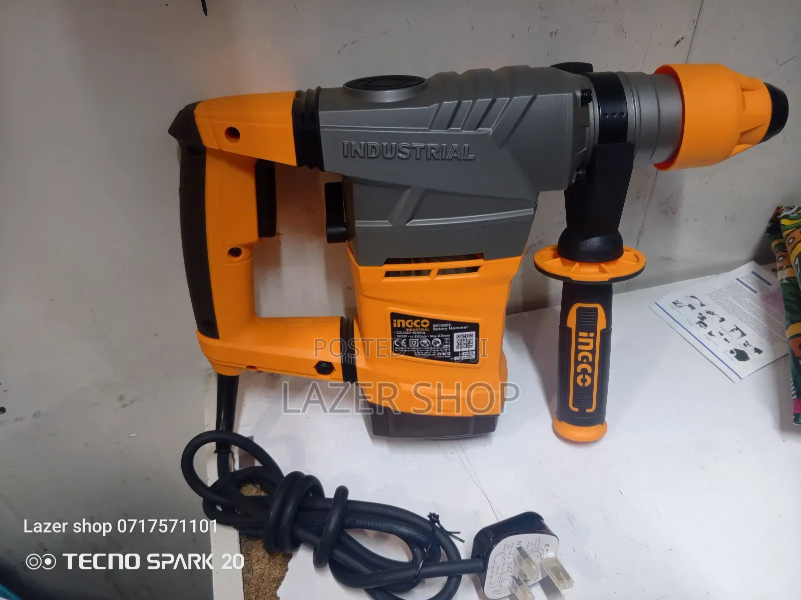 1800w Ingco Rotary Hammer Drill