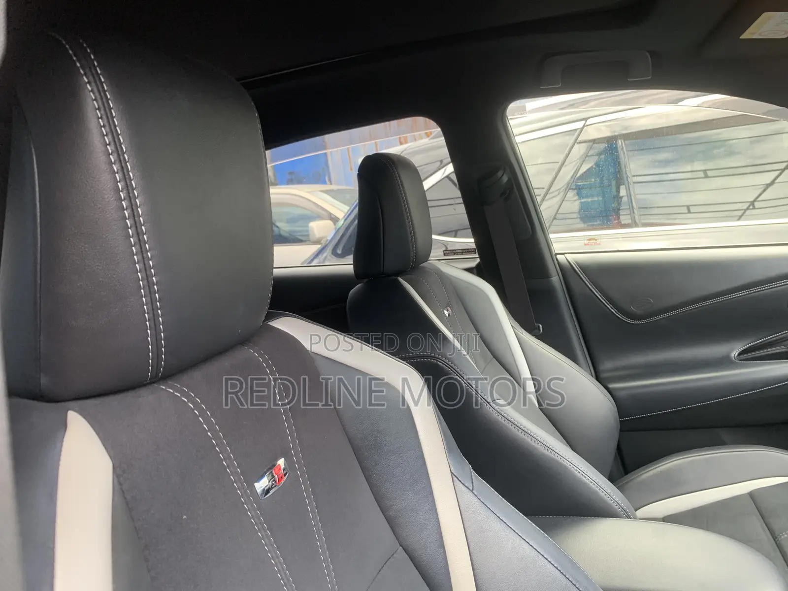 Toyota Harrier 2.0 Turbo 4WD 2018 Burgundy