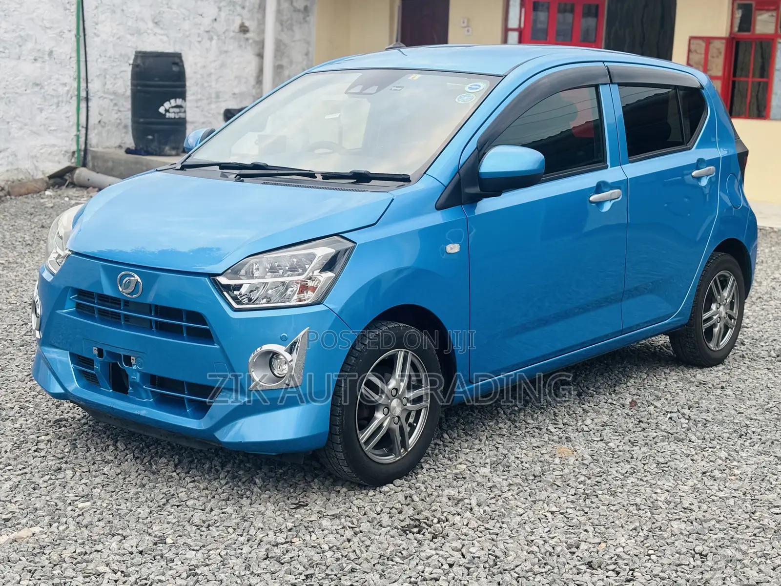 Daihatsu Mira 2018 Blue