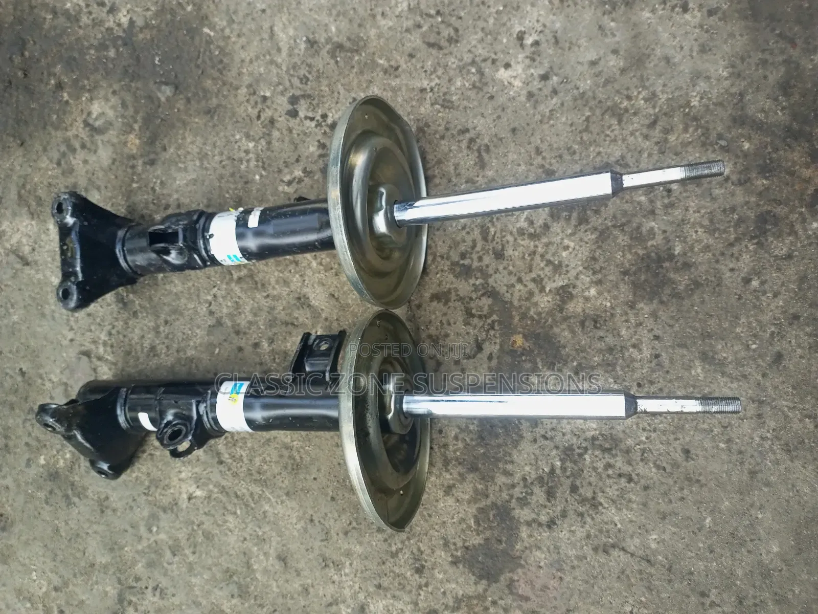 Mercedes C180 Shocks.