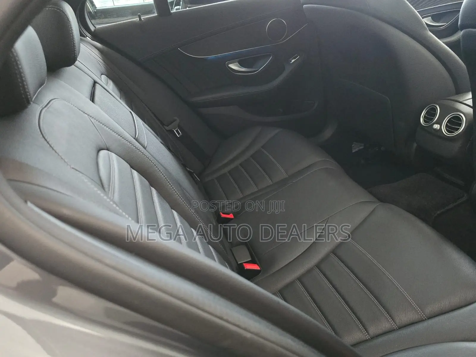Mercedes-Benz C200 2019 Gray