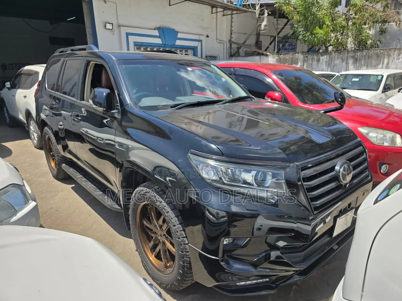 Toyota Land Cruiser Prado 2018 Black