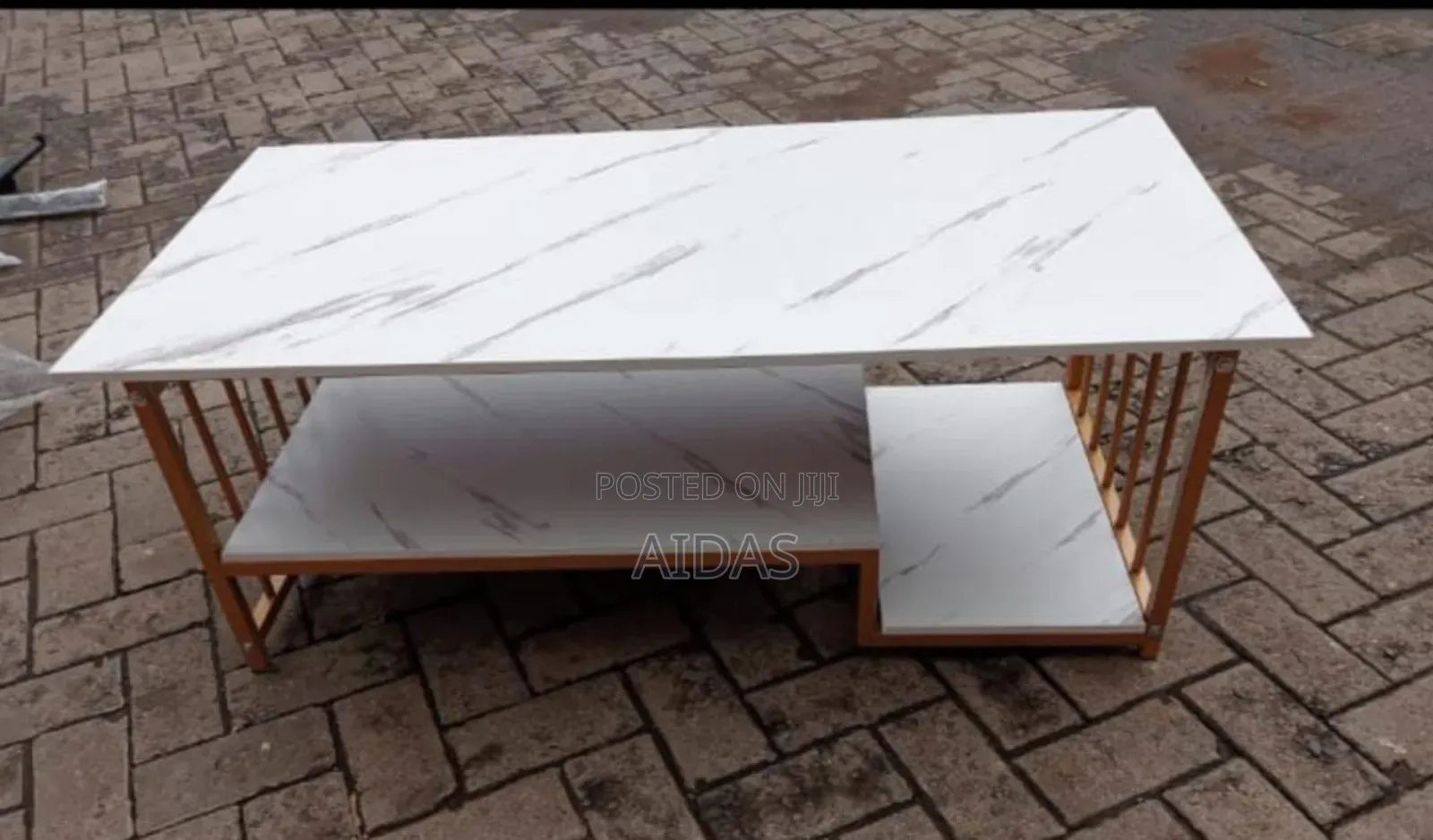 Elegant White Marble Coffee Table – Modern Living Room Furniture
