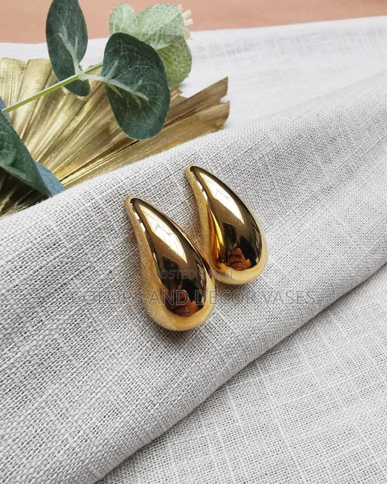 Elegant Tear Drop Earrings Silver and Gold