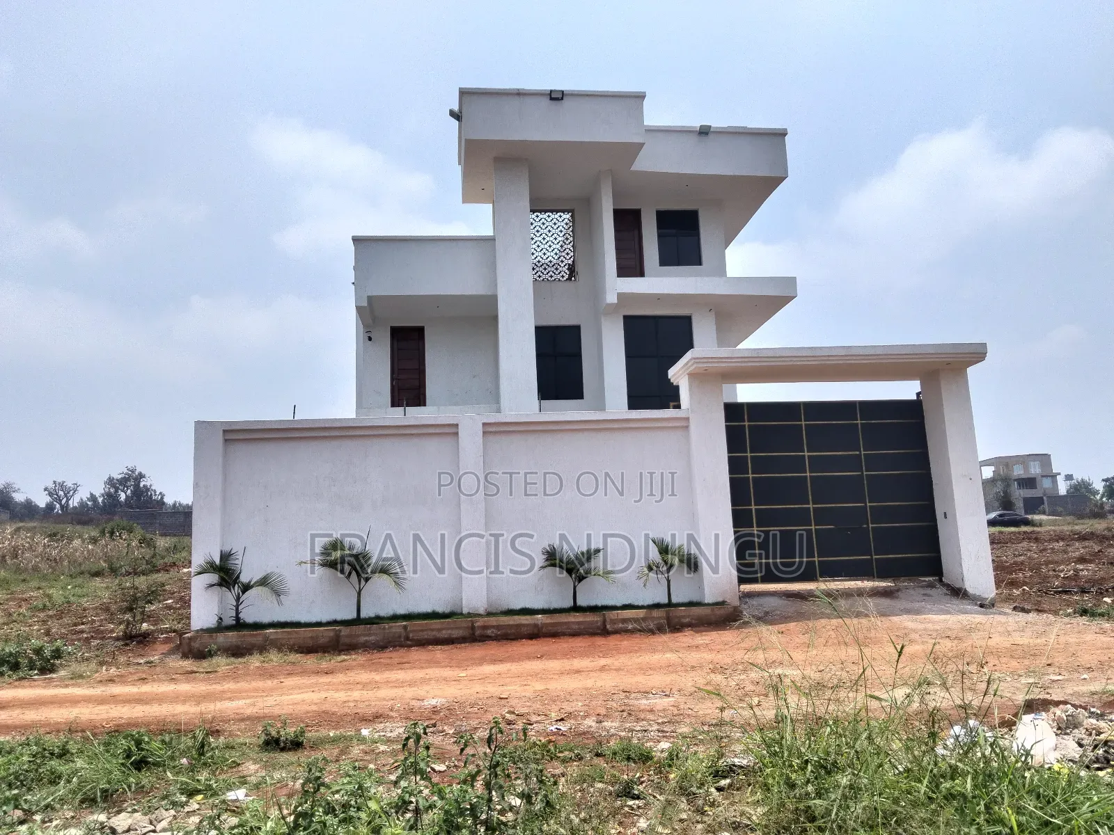 6bdrm House in Kiora Estate, Tinganga for sale